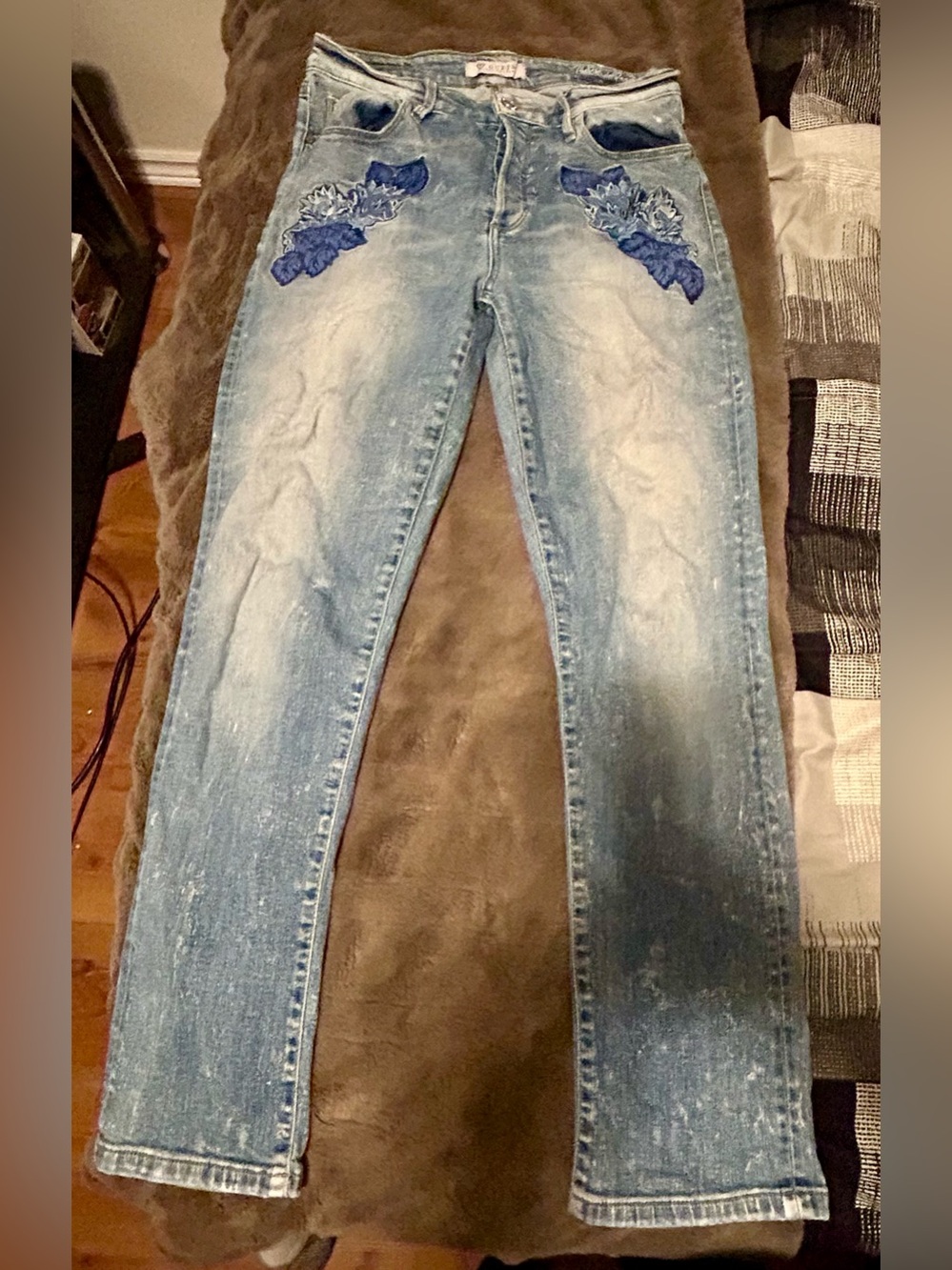 Guess Light Blue Slim Straight Jeans with Blue Floral Embroidery